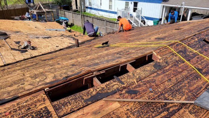 I & E Royal Roofing LLC.-2